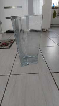 Duży szklany wazon