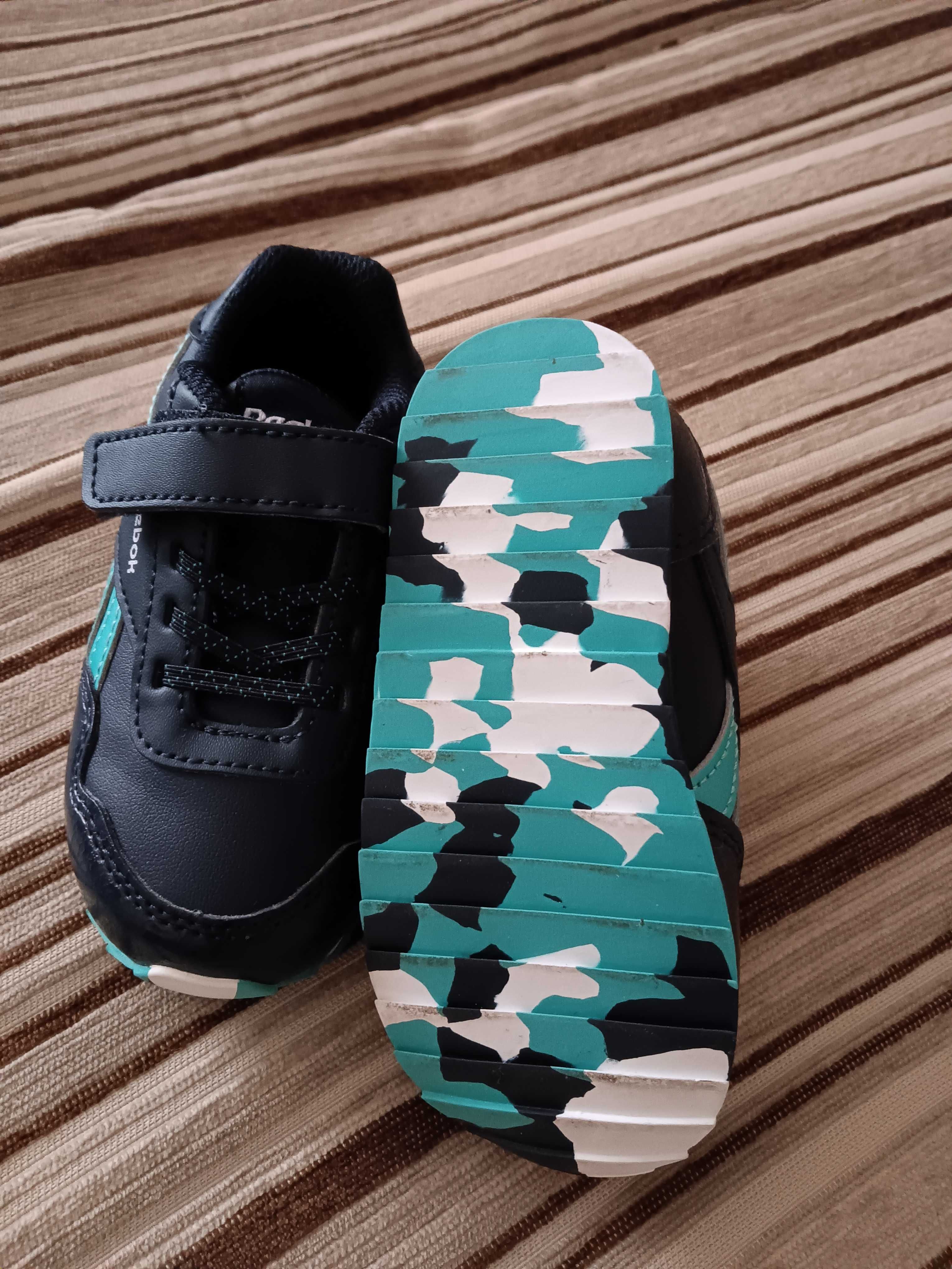 Ténis novos Reebok