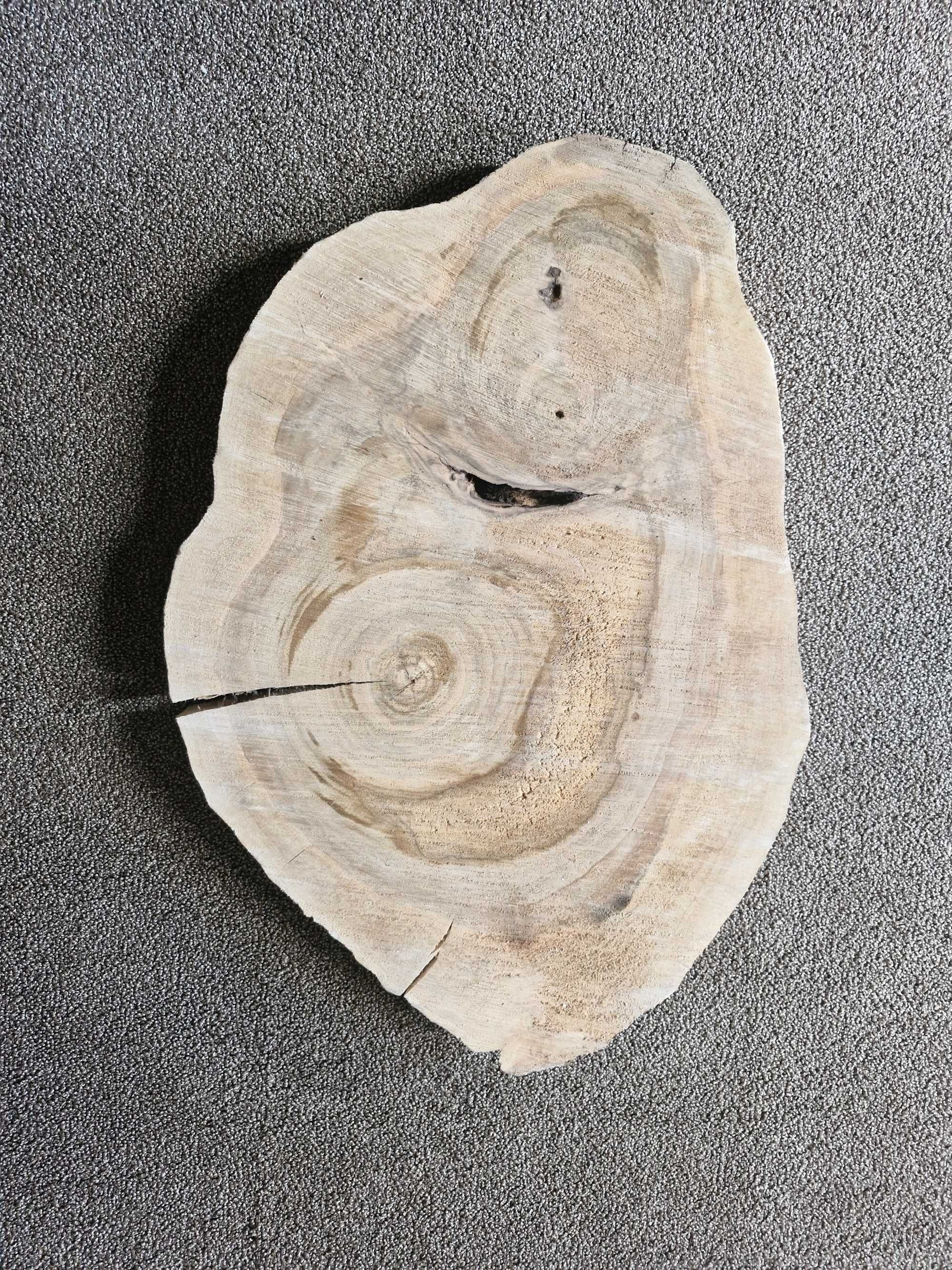 Plaster drewna orzech włoski