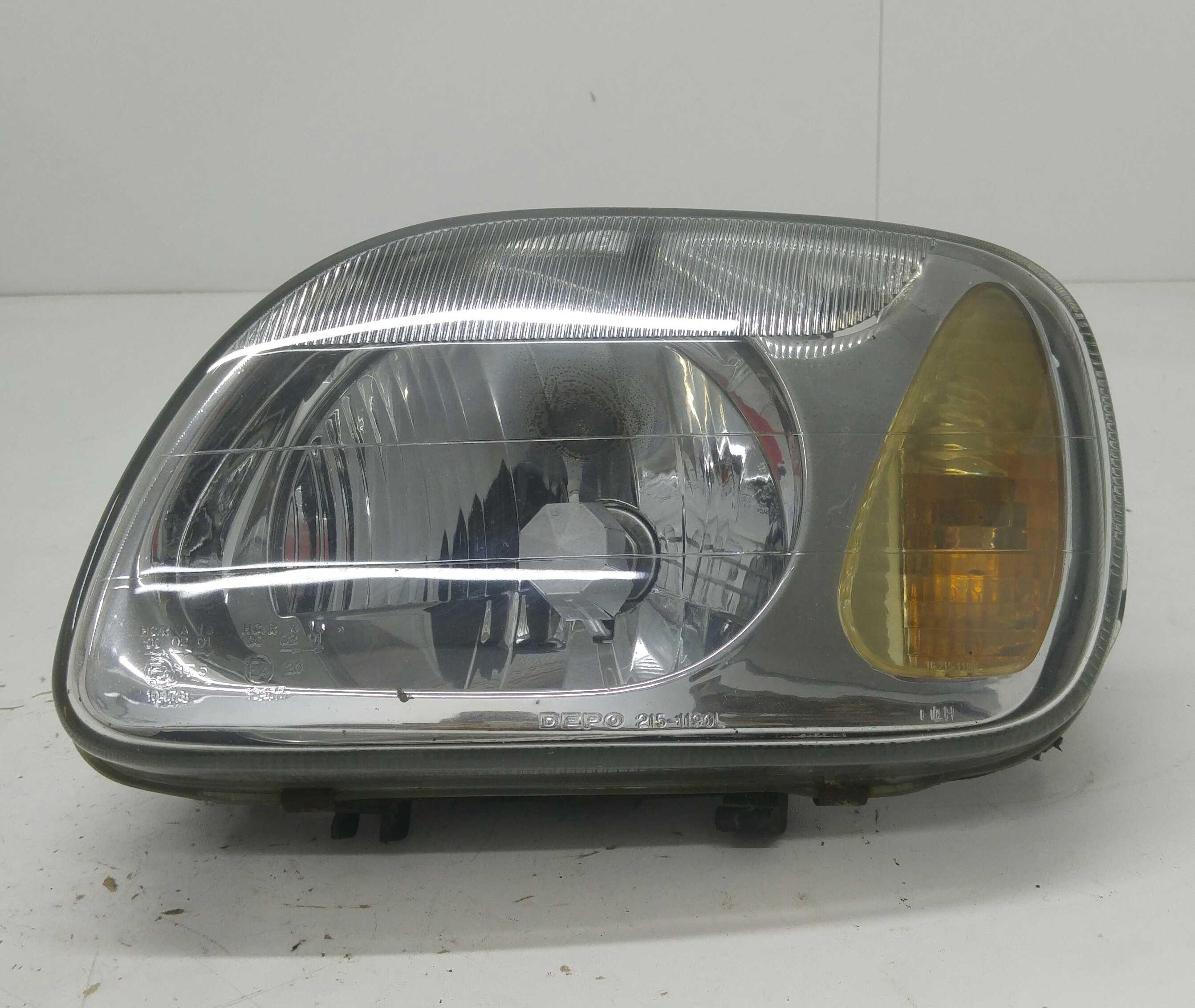 Nissan Micra K11 Lampa Reflektor Lewy Przód Lewa Przednia LP