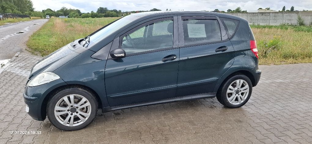 Mercedes A170 W169