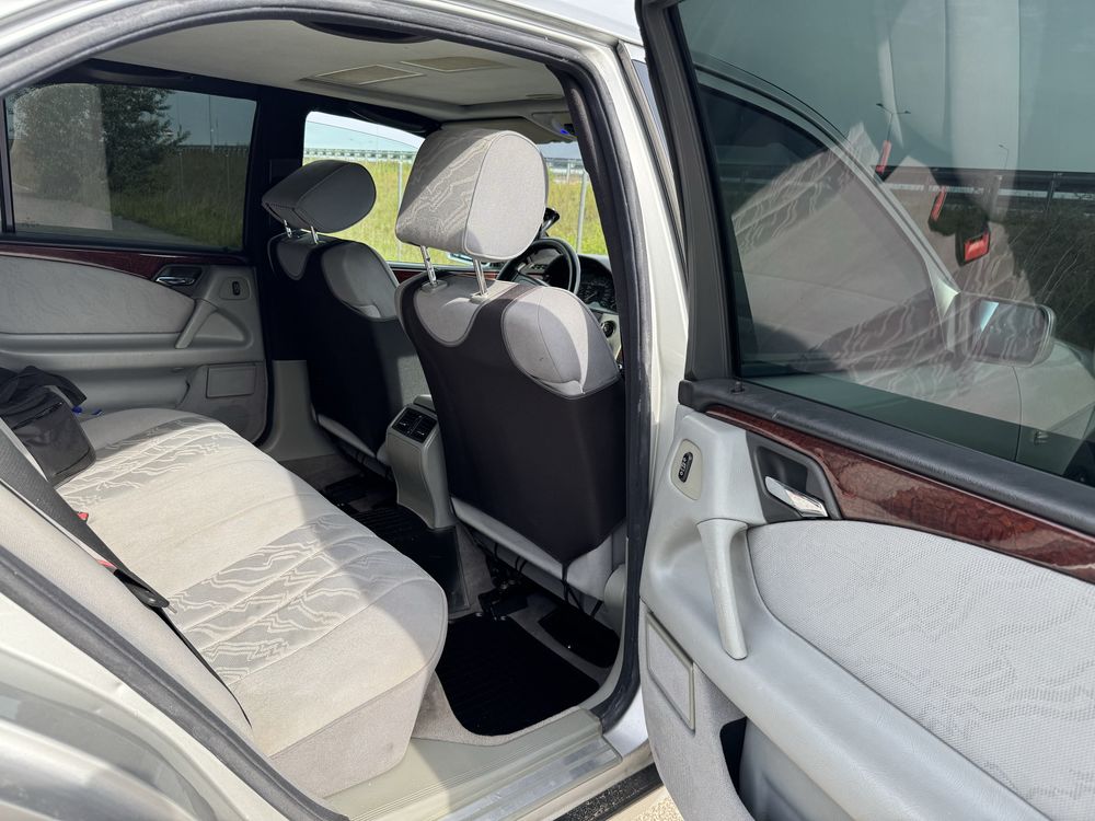 Mercedes E300 Zapraszam