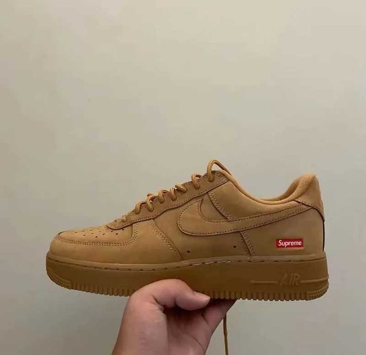 Buty meskie Mokasyny Nike_Air_Force_1_Low_Supreme_Brown R.39