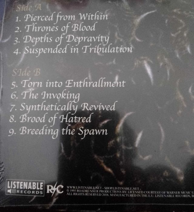 Suffocation - " Pierced From Within " ... LP Lmt edition