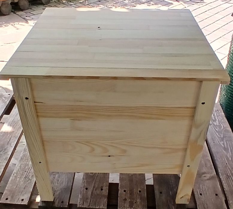 Хатка для кота та невеликої собаки