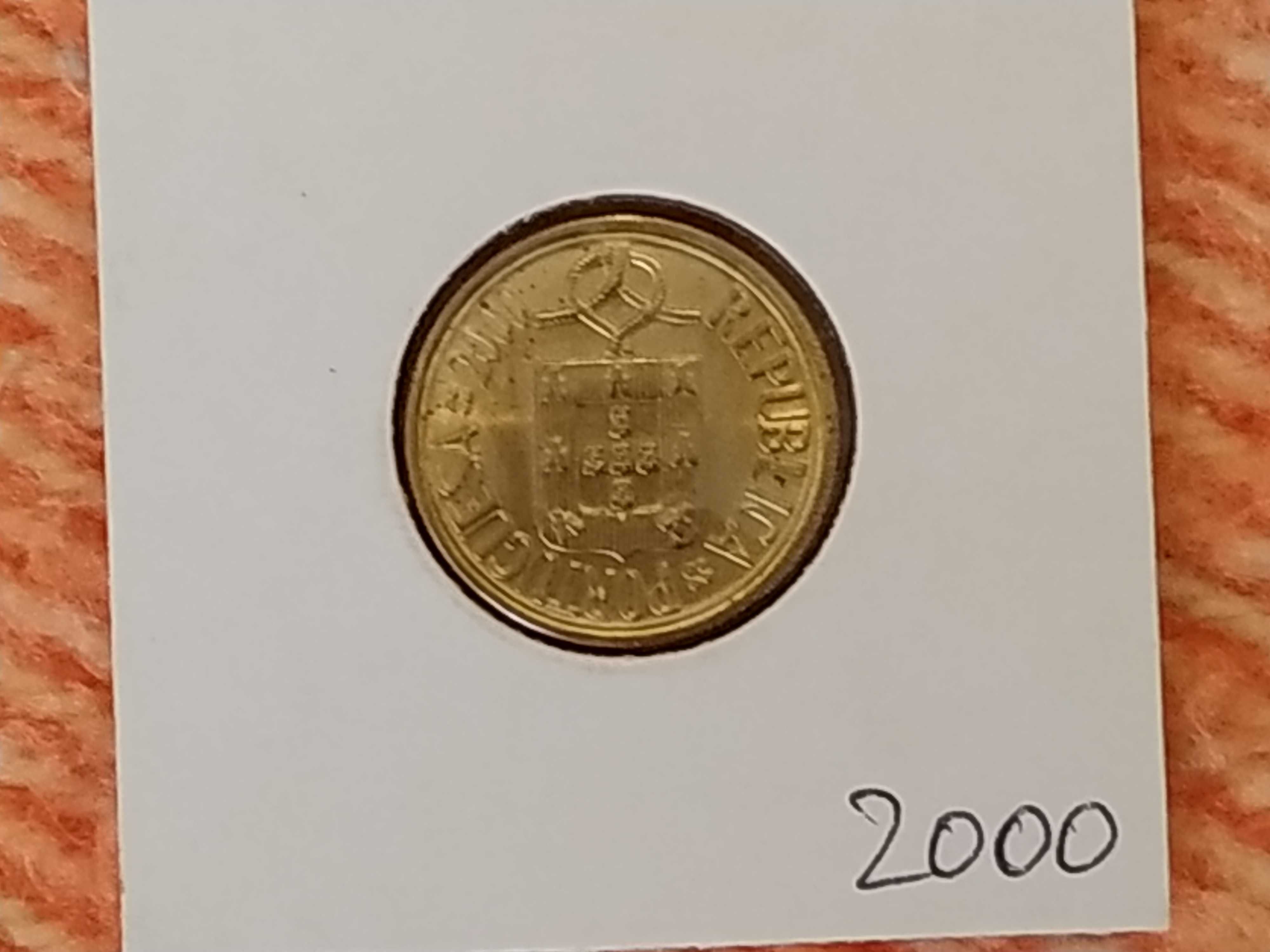 Portugal - moeda de 5 escudos de 2000