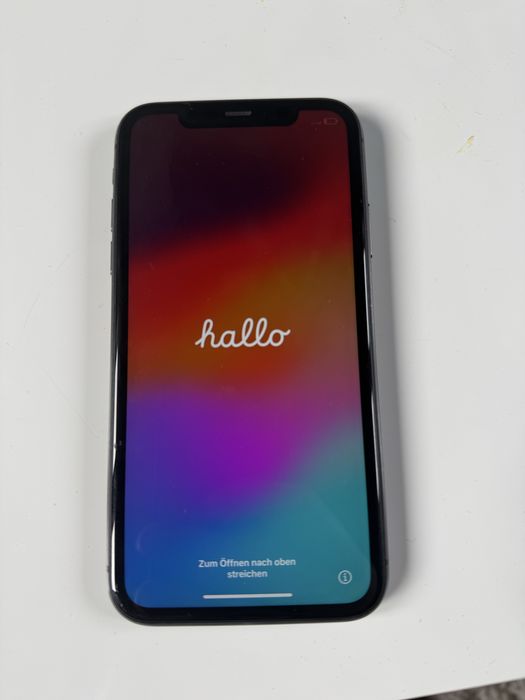 Iphone 11 piękny i zadbany