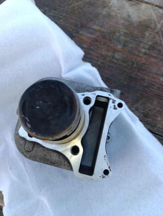 Поршнева Сузукі адрес 125