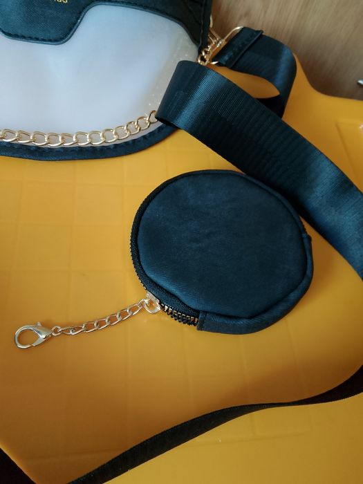 Sprzedam nową torebkę nerkę damską