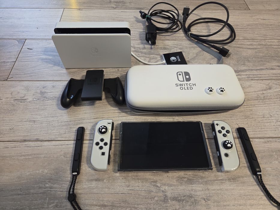 Nintendo Switch OLED 64GB + karta 1TB | CFW | Mega zadbany