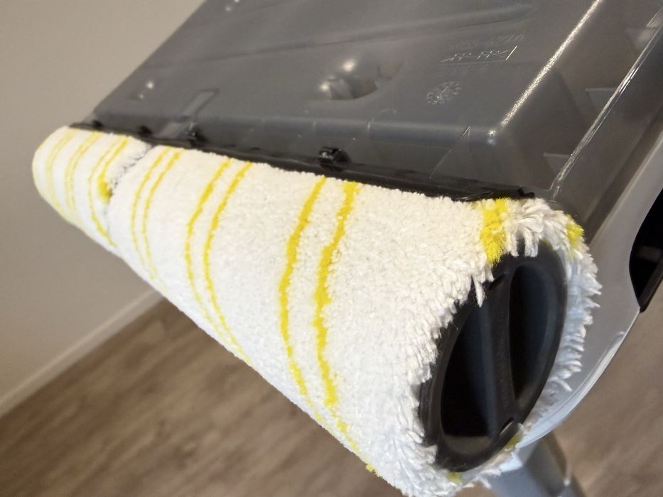 Продам Karcher FC8 Smart Signature Line (електрошвабра)