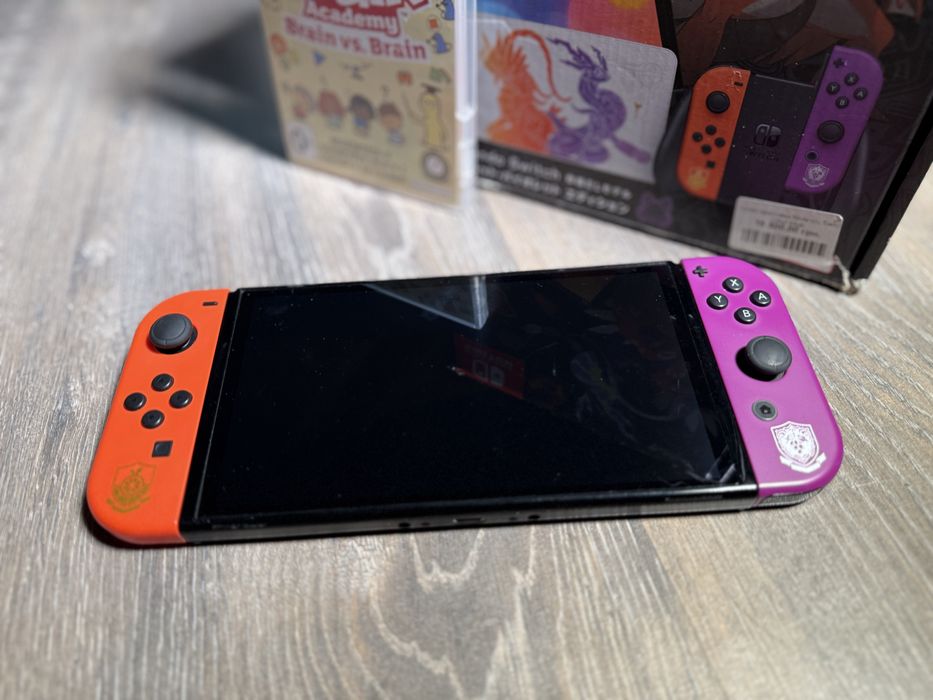 Nintendo Switch OLED Pokemon Scarlet & Violet Edition
