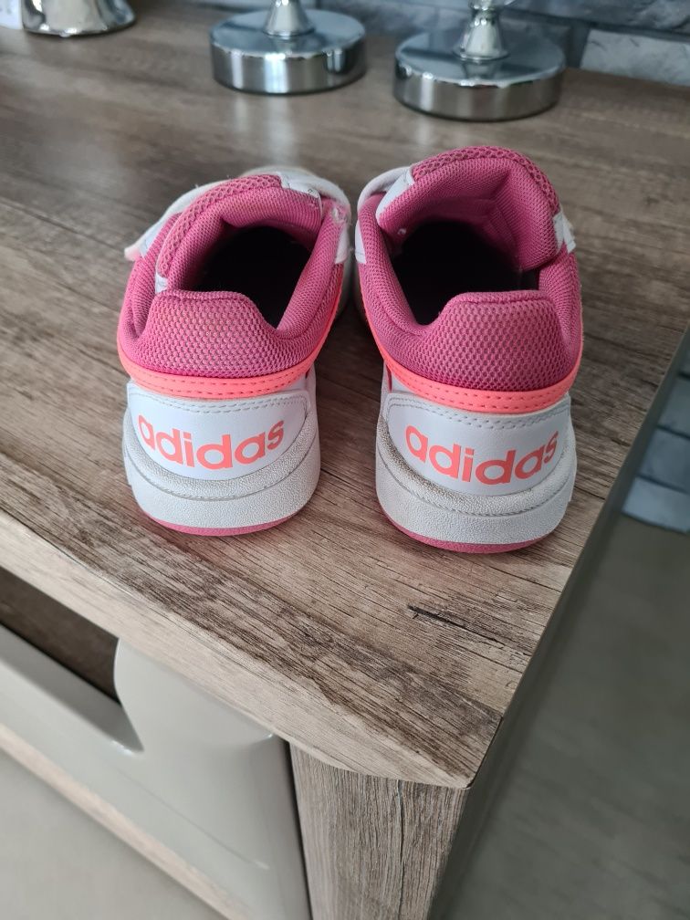 Sprzedam buty adidas rozmiar 30