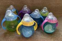 Поїльник-непроливайка tommee tippee 7-12 міс новий