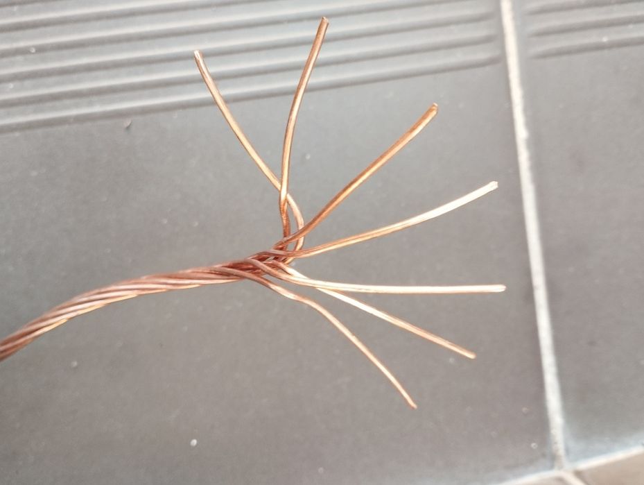 Кабель мідний одно жильний.