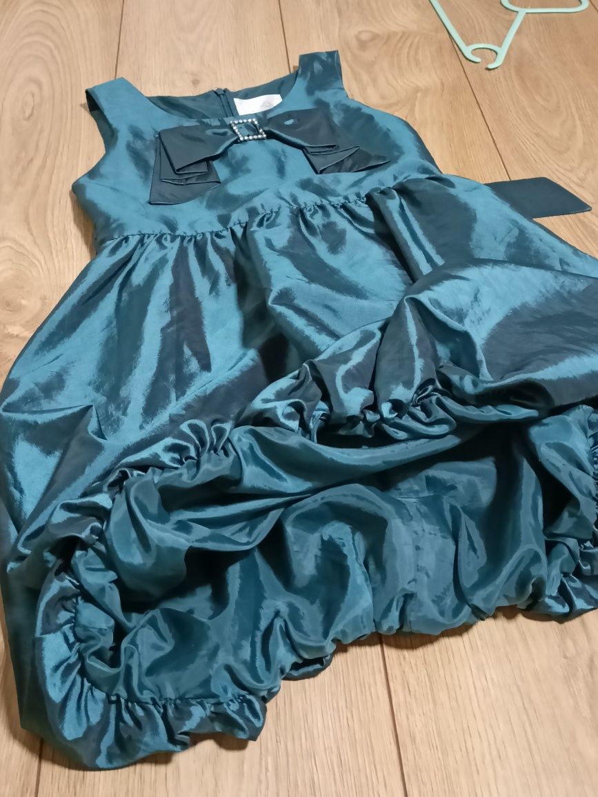 Sukienka elegancka 140