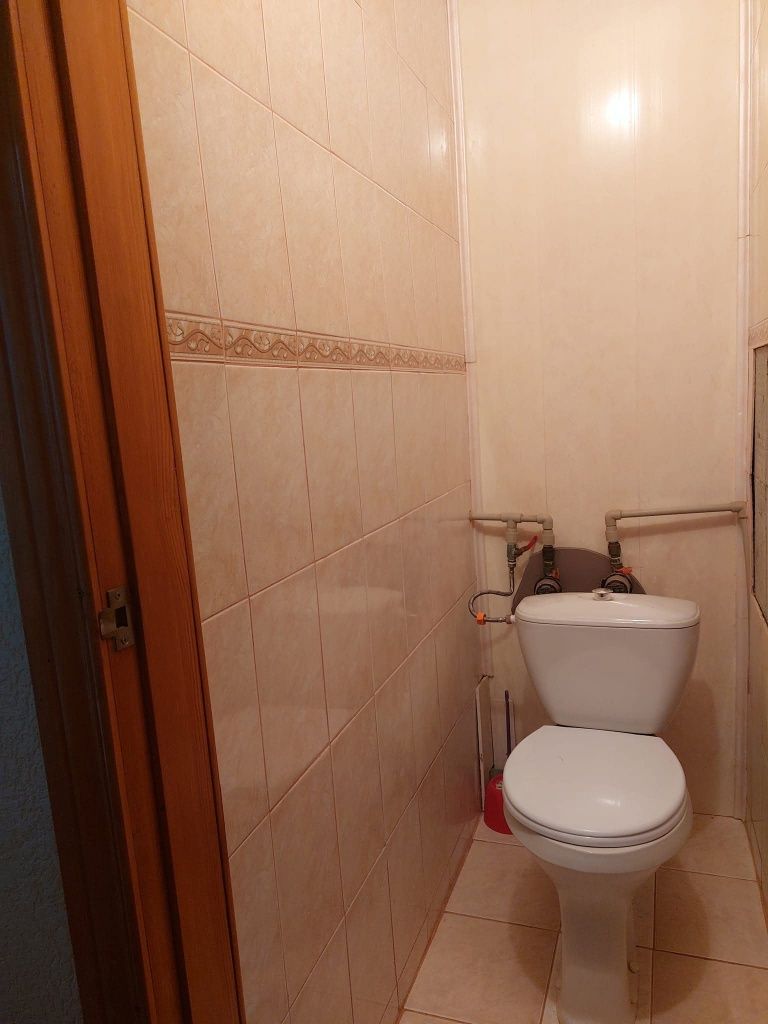 Продам 3х кімнатну квартиру в М.Миргород  по вул.гоголя.160,
