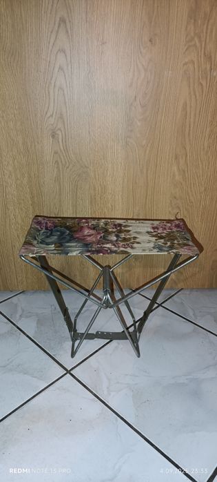 Sprzedam krzesełko wędkarskie z czasów prl-u