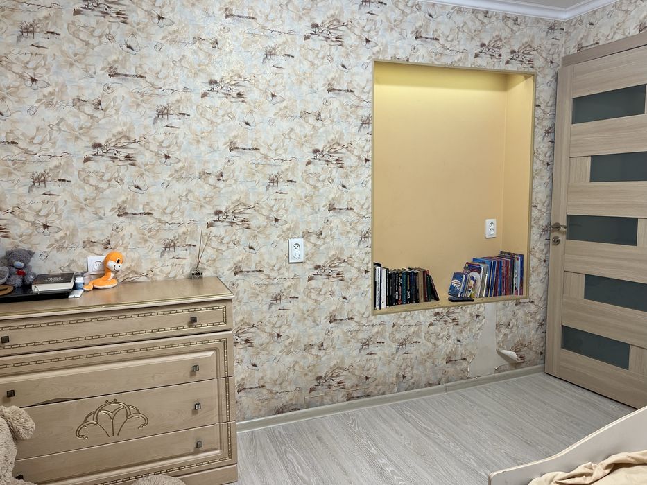 Продаж частини будинку Озерна Балка.