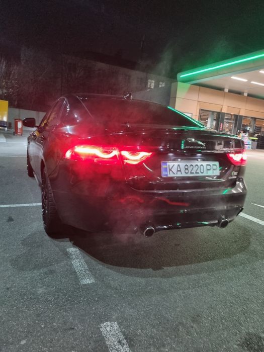Jaguar xf 3.0 s (supercharged)