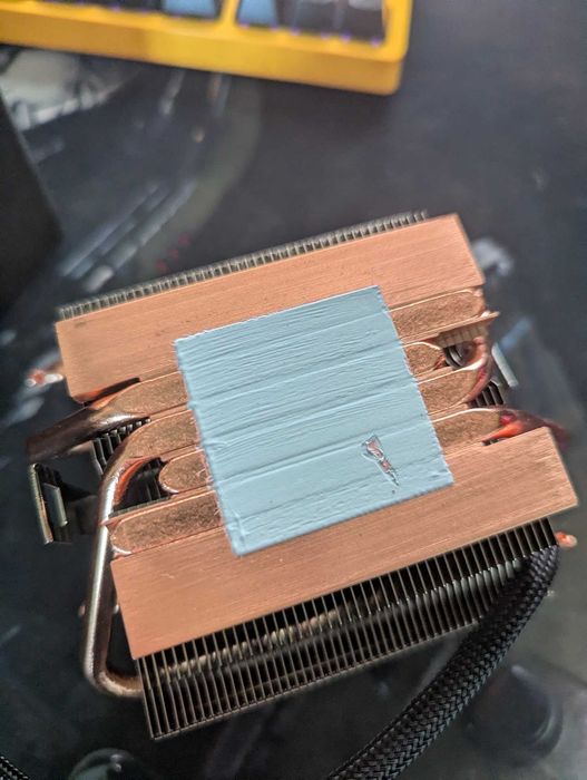 AMD Premium Wraith Prism Cooler