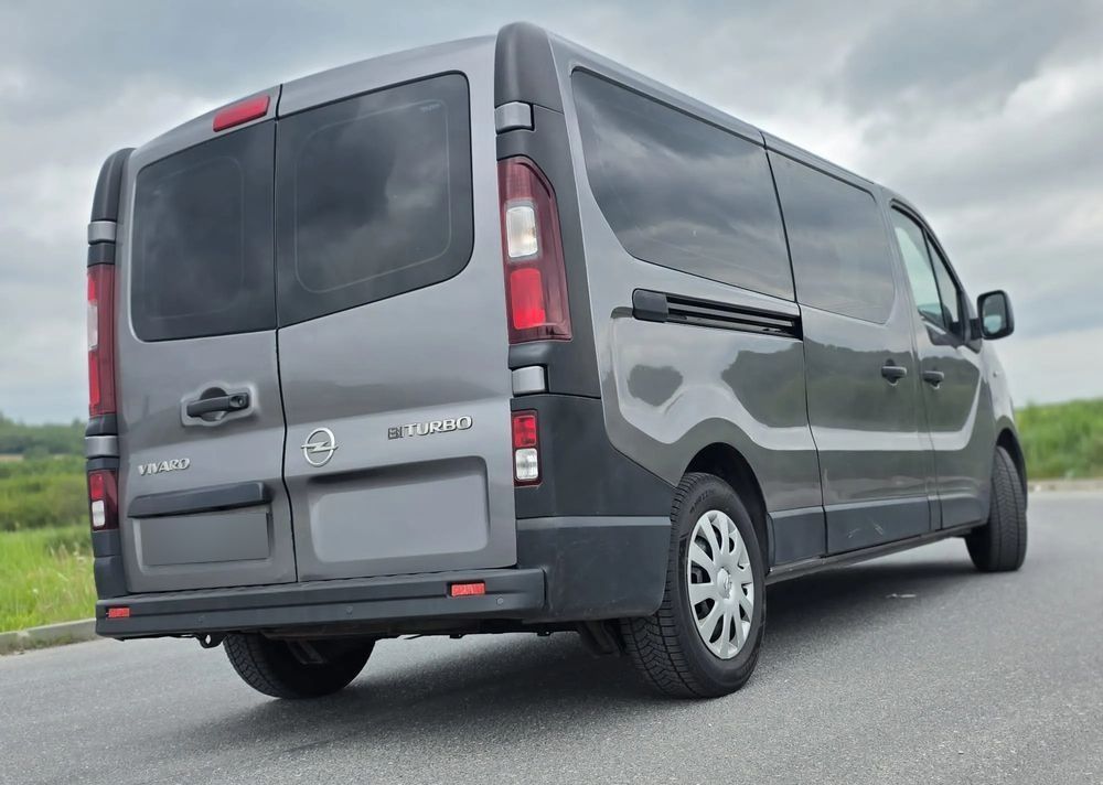 Opel Vivaro 2015