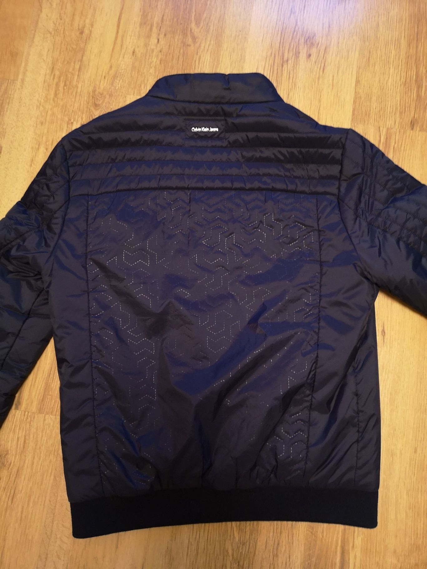 Kurtka przejśćowa Calvin Klein Jeans S stan igła