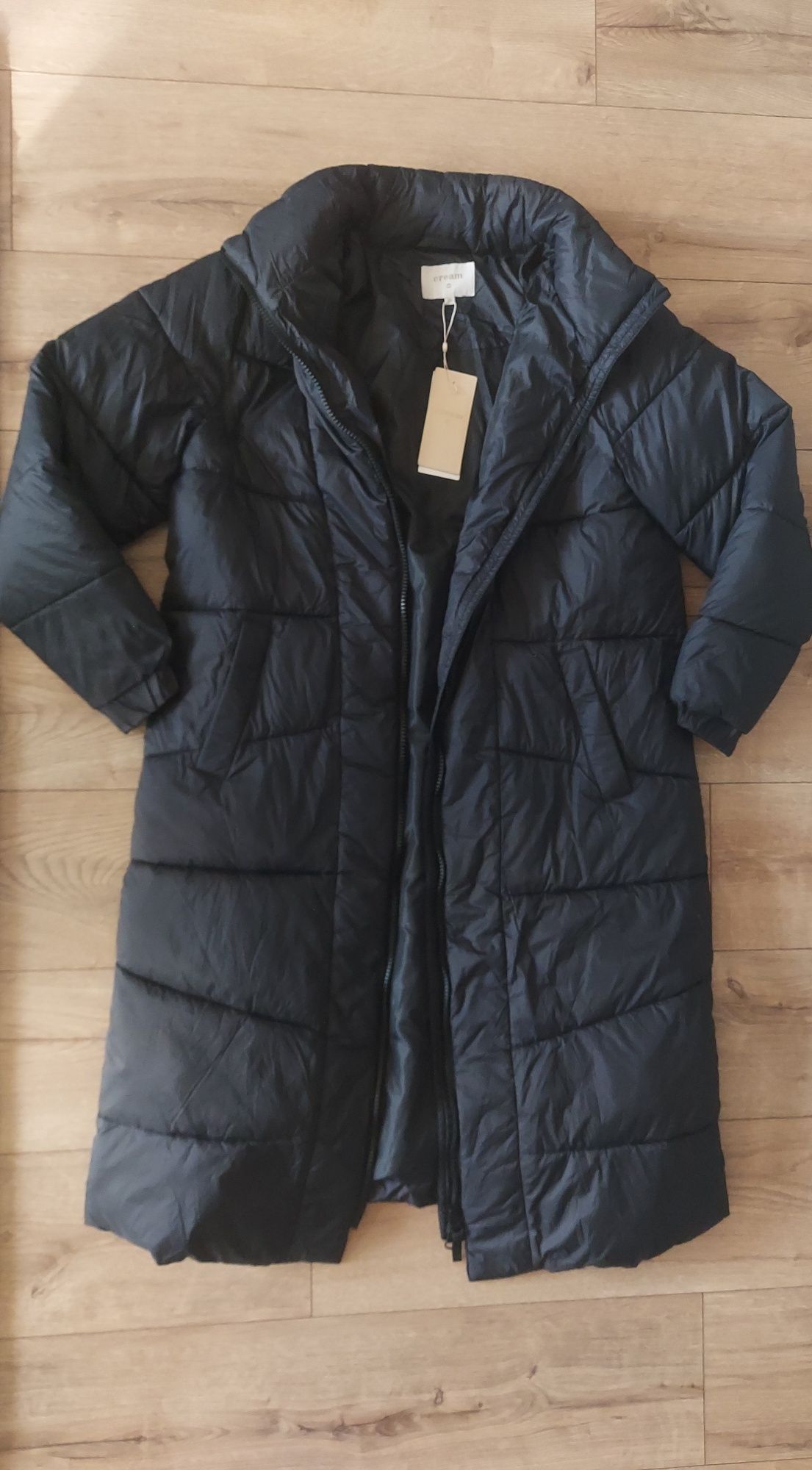 Nowy puchowy czarny  płaszcz zimowy kurtka Cream oversize