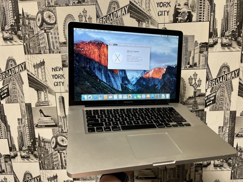 Apple MacBook Pro (15.4" HD+/Core 2 duo/RAM 4GB/120Gb SSD/A1286)