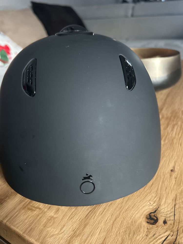 Kask jeździecki Fouganza C700 rozmiar 55 cm