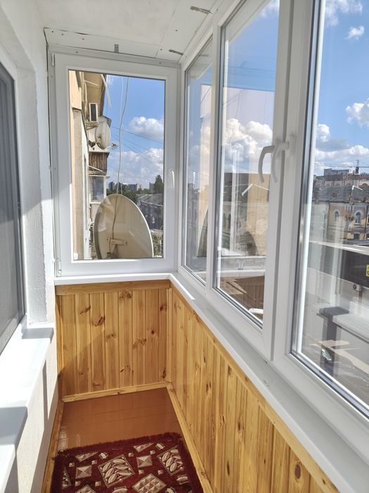 Оренда одно кв, Центр,Перша здача, для сім'ї,пари, Київська,ЦУМ,