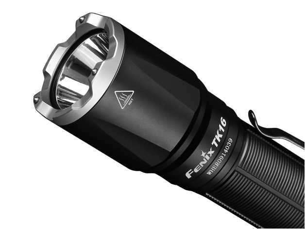 Latarka taktyczna LED Fenix TK16 V2.0 czarna