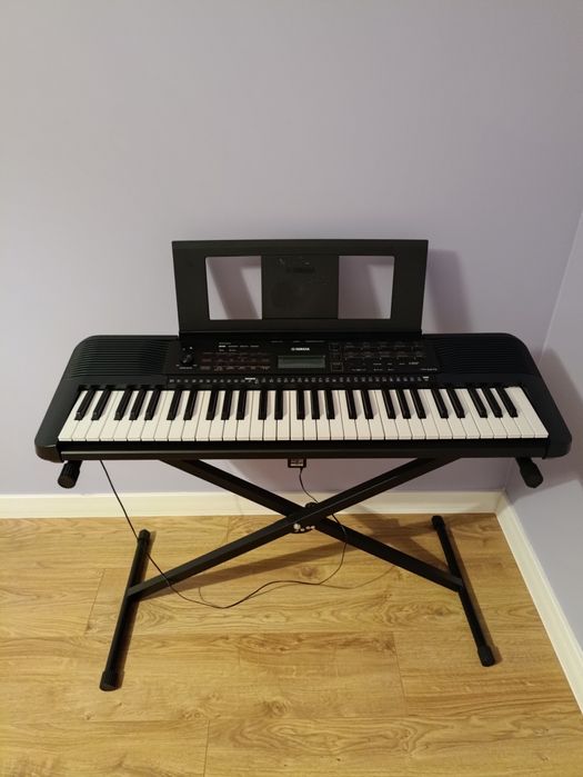 Keyboard PSR - E273 Yamaha