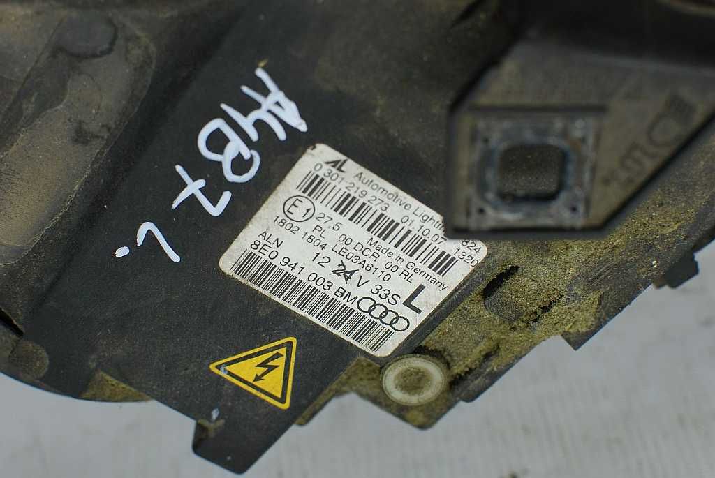 Lampa Lewa Przednia Xenon Komplet Europa 003BM Audi A4 B7