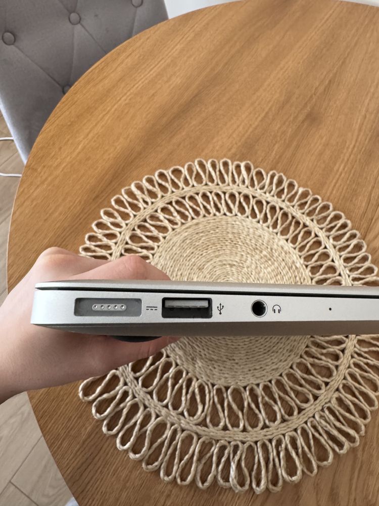 Laptop Macbook Air 13,3 Intel Core i5 PL dystrybucja