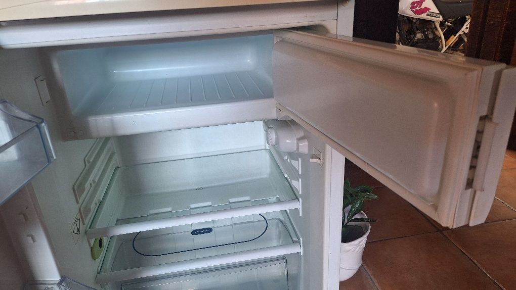 Frigorífico mini bar