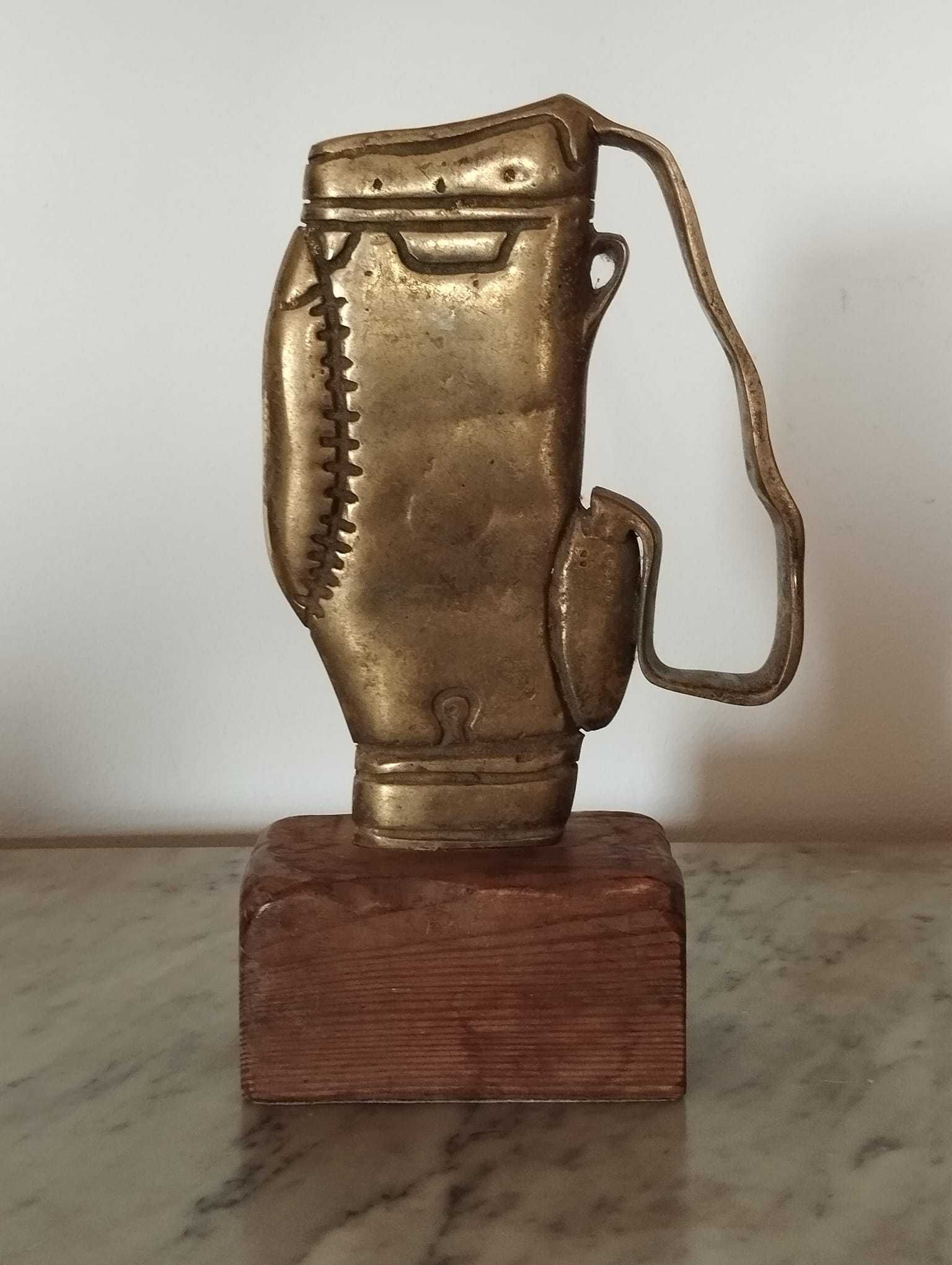 Escultura Bronze Saco Golf - David Marshall