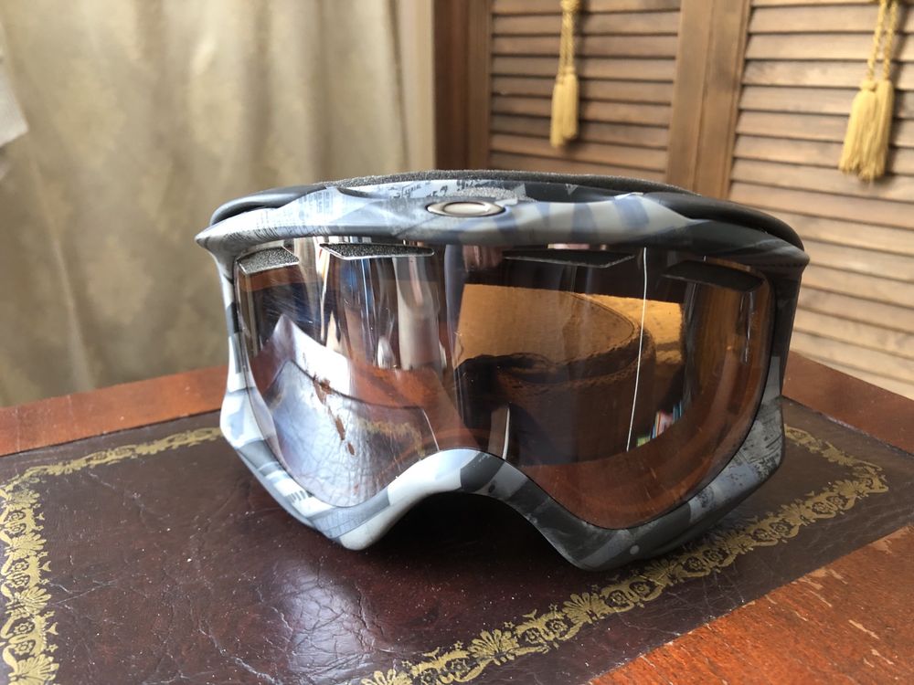 Gogle Oakley narciarskie snowboardowe