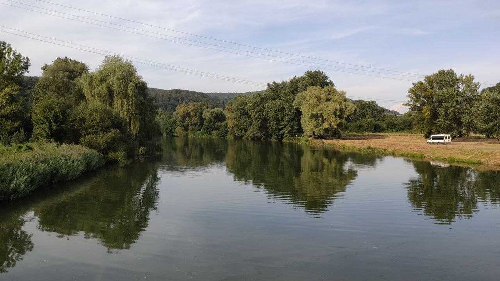 Здається Дім(дача) біля лісу та озера для житла і вдаленої роботи