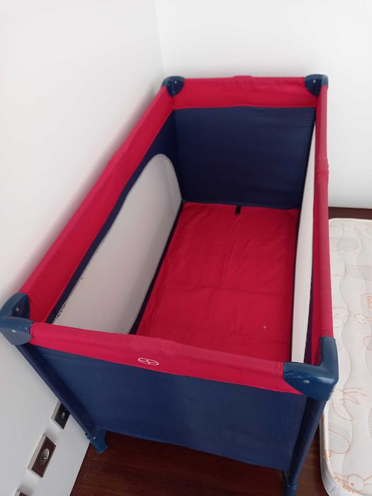 Cama de Criança, transportável.