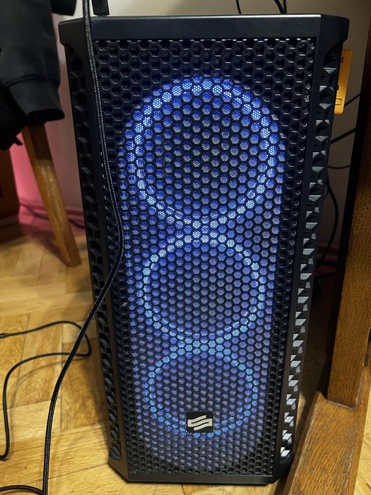 Komputer gamingowy RTX 3070 i7 9700k 32GB RAMU