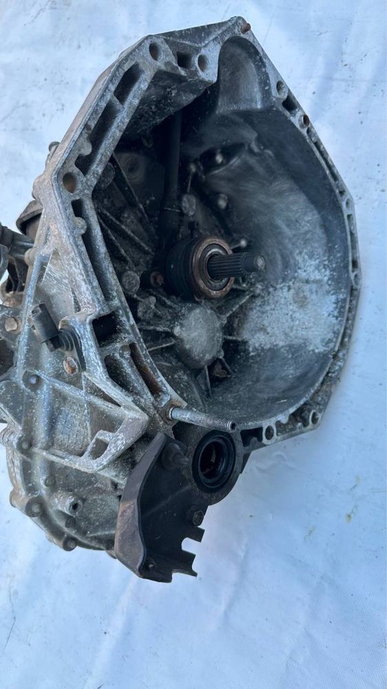 Продам коробку передач КПП механика Renault Scenic 2 2009 разборка