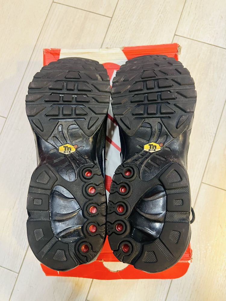 Кросовки Nike AIR MAX PLUS TN 46 размер, 30 см стелька