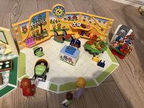 Playmobil sklepy dziecię   , cukiernia , warzywniak