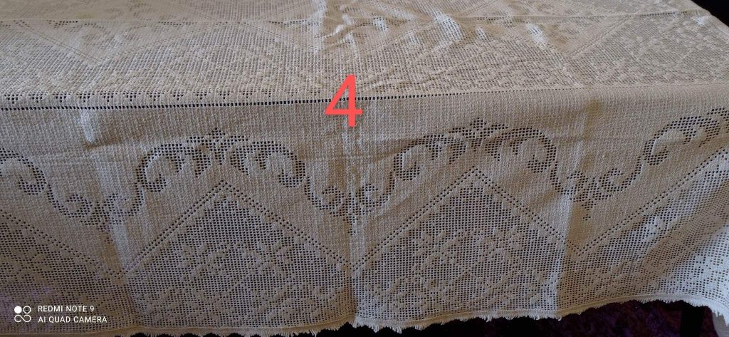 Toalhas de Mesa em crochet e rendadas