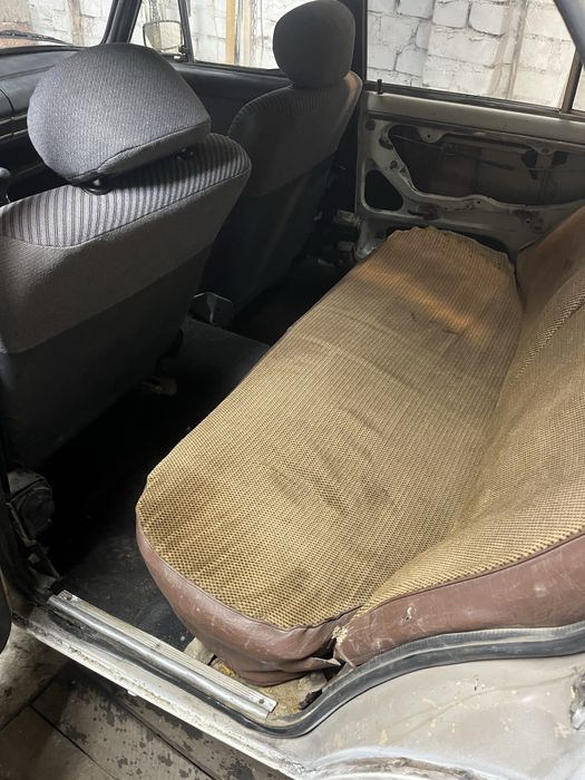 Продам ваз 21063