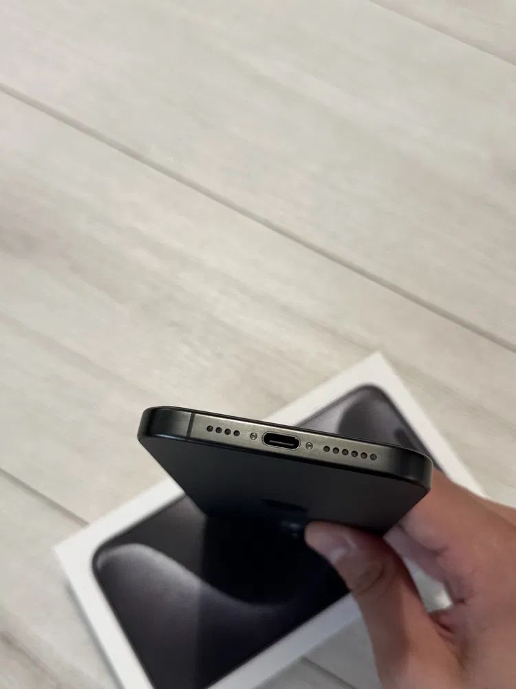 iPhone 15 Pro Max 256Gb Black Titanium з Гарантією
