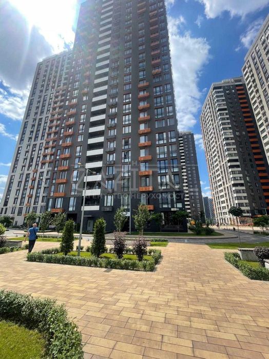 Продаж офісу, ЖК Seven, Дарницький р-н, Позняки