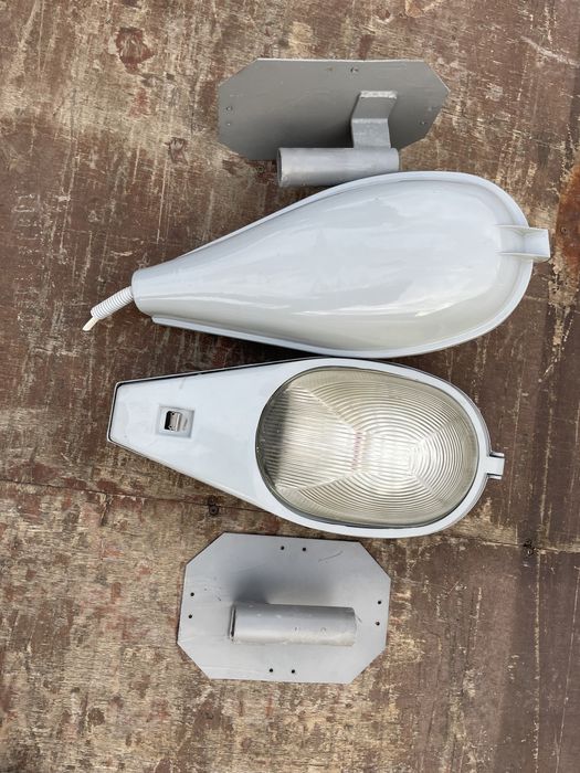 Вуличний світильник