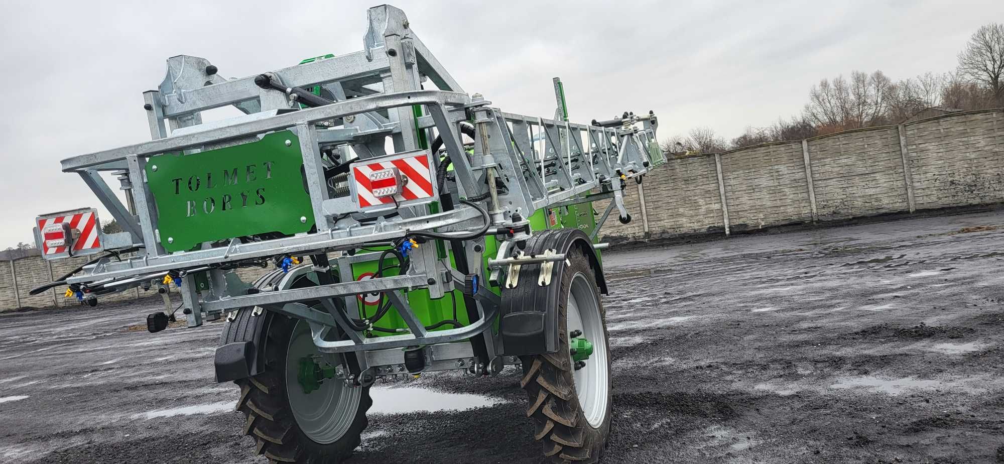 Opryskiwacz Borys hydrauliczna lanca Tolmet zaczepiany na kołach raty